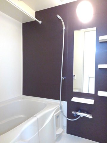 バス・シャワールーム　日々の暮らしに欠かせないお風呂です