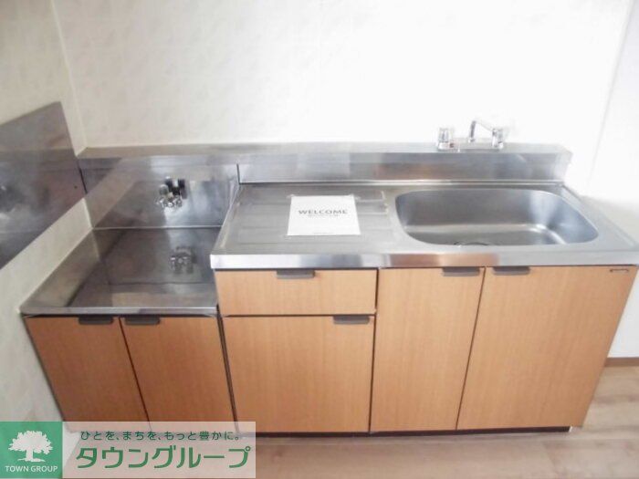 キッチン　お問合せはタウンハウジングまで！※現地待合わせ相談可能