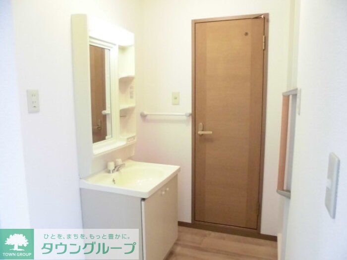 洗面設備　お問合せはタウンハウジングまで！※現地待合わせ相談可能