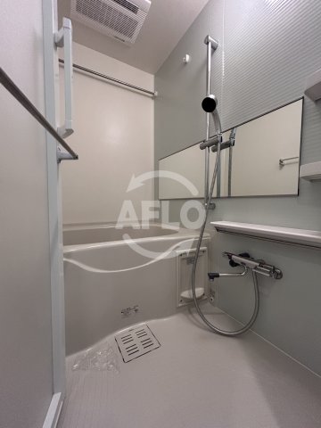 バス・シャワールーム　エレガントレジデンスyodogawa　浴室