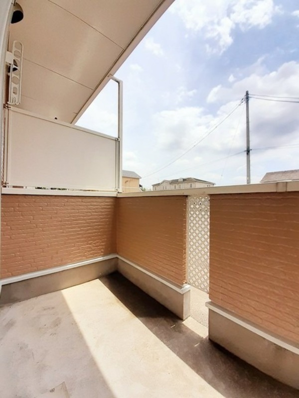 バルコニー　図面と現状に相違がある場合には現状を優先