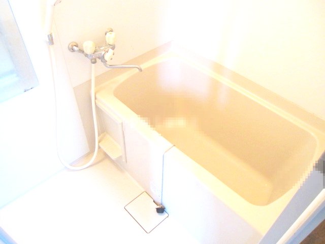 バス・シャワールーム　日々の疲れを癒すお風呂付です