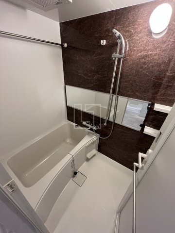 バス・シャワールーム　Splendide NAMBAIII　浴室