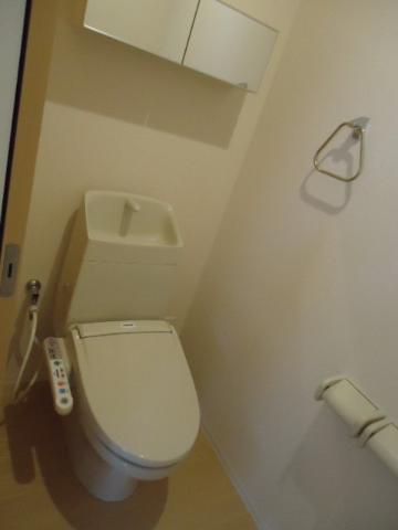 トイレ　シャワー付トイレ