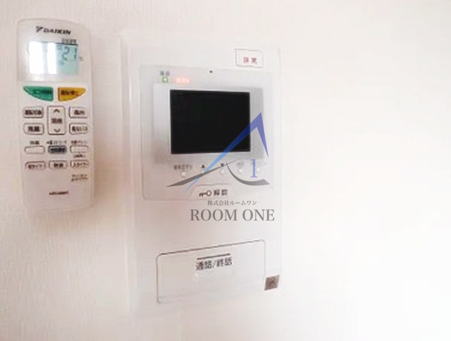 セキュリティ　モニター付きインターホンです。