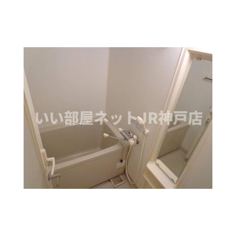 バス・シャワールーム　浴室