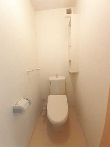 トイレ　ゆったりとした空間のトイレです