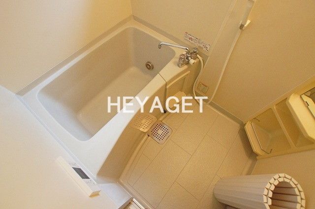 バス・シャワールーム　～バスルーム～