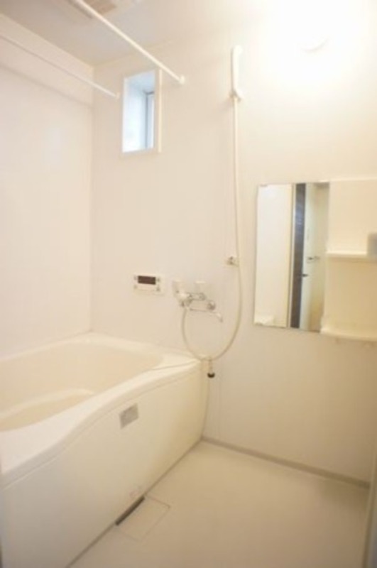 バス・シャワールーム　図面と現状に相違がある場合には現状を優先