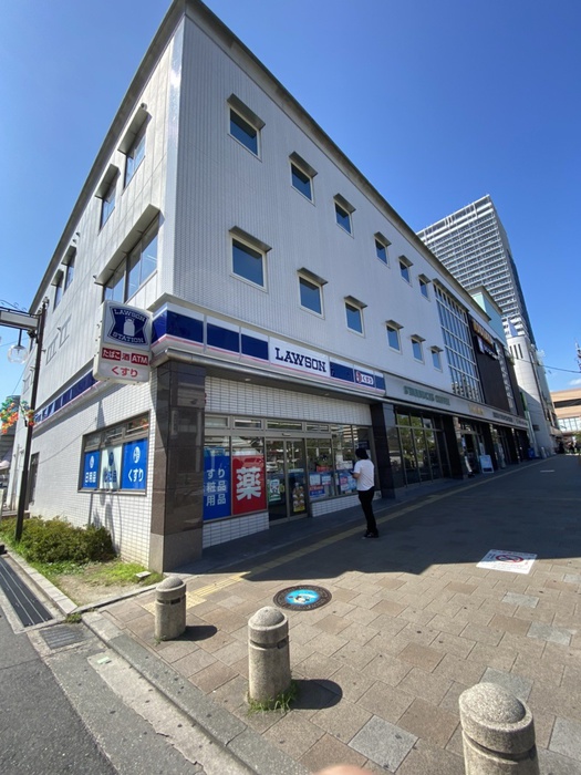 コンビニ　ローソン（コンビニ）まで167m