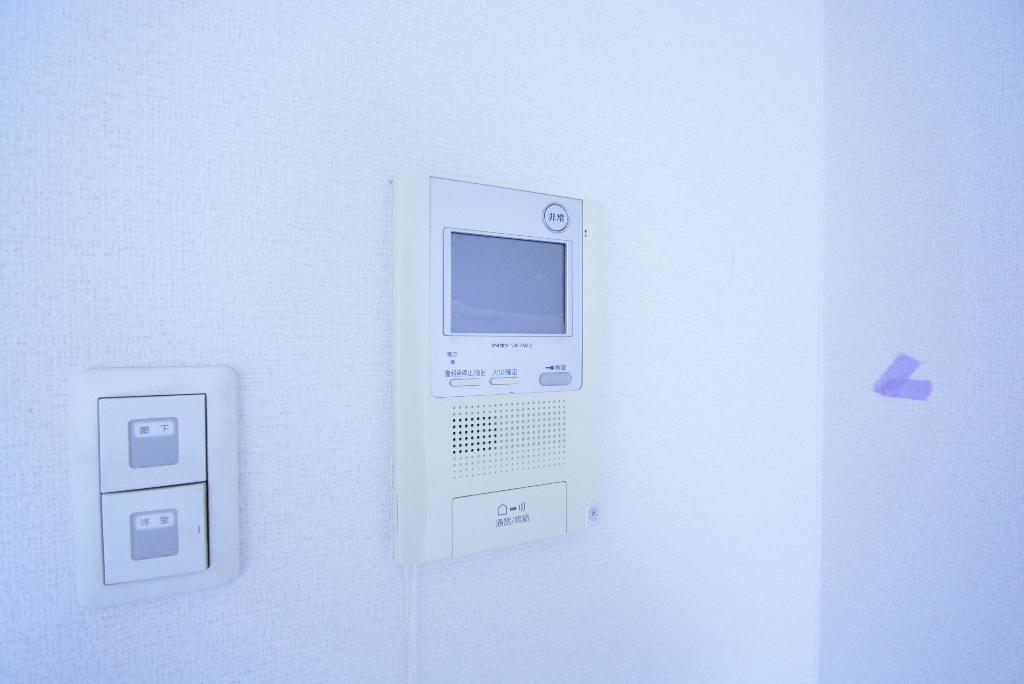 セキュリティ　カメラ付インターホン