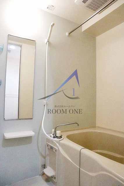 バス・シャワールーム　お風呂です。