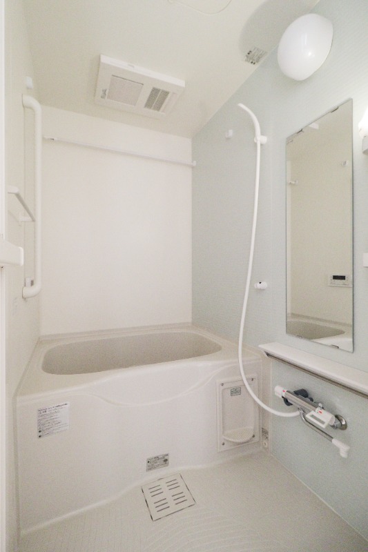 バス・シャワールーム　図面と現状に相違がある場合には現状を優先