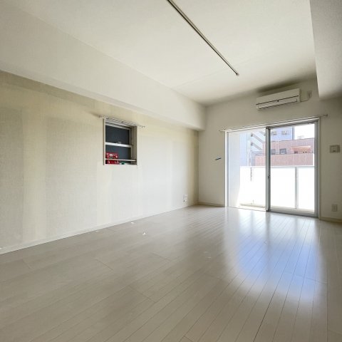 居室・リビング　同仕様タイプです