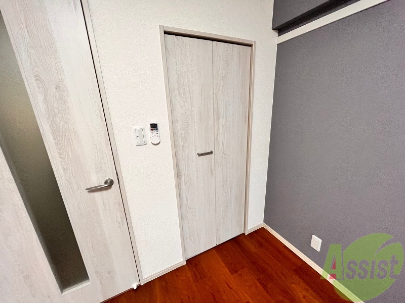 収納　収納も、大き目のものが付いておりますのであんしんですね