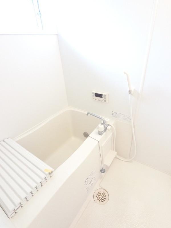 バス・シャワールーム　図面と現状に相違がある場合には現状を優先