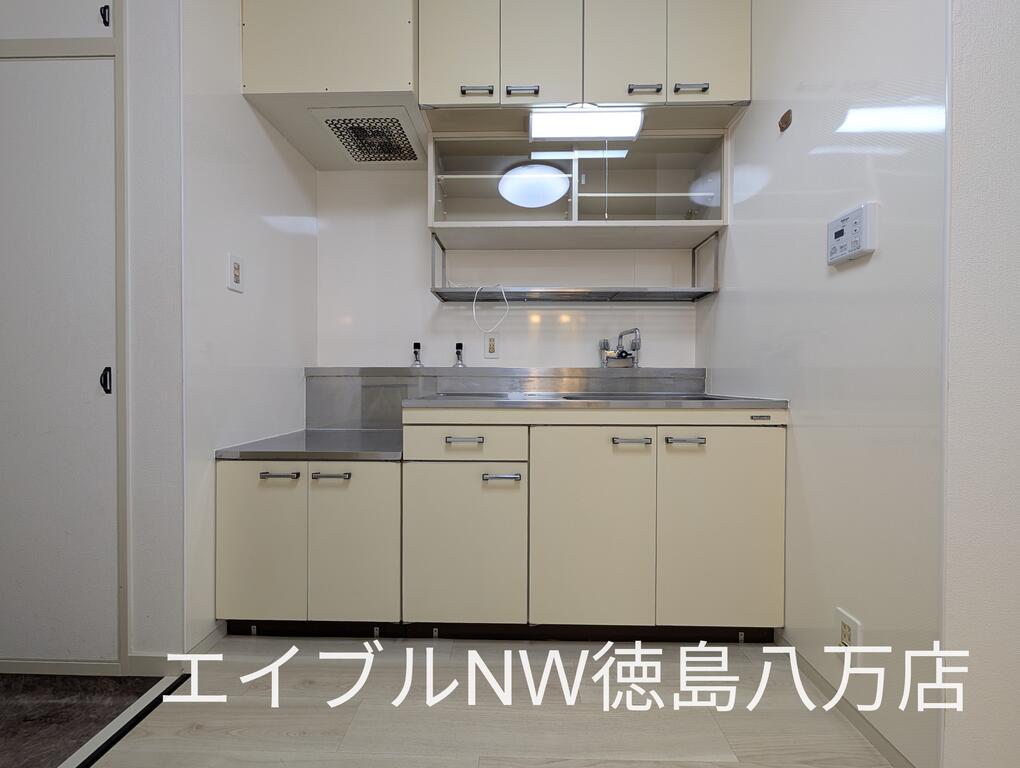 キッチン　別室転用