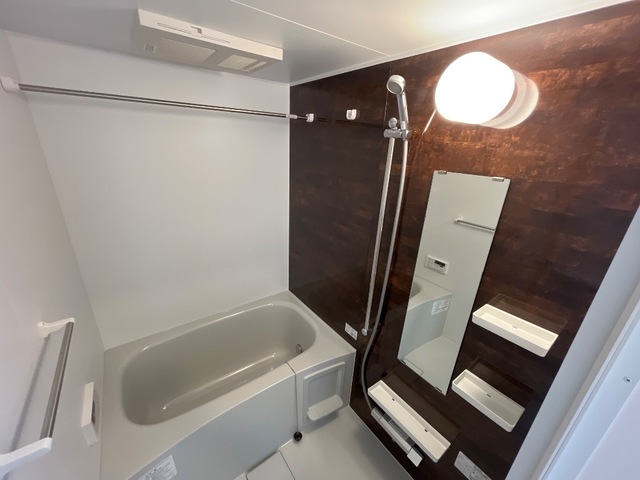 バス・シャワールーム　バス