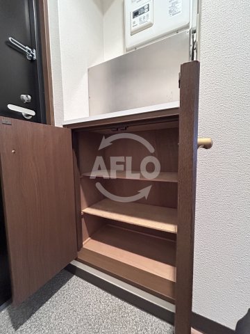 その他部屋・スペース　シャネル新大阪　シューズボックス