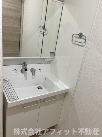 洗面設備　洗髪洗面化粧台