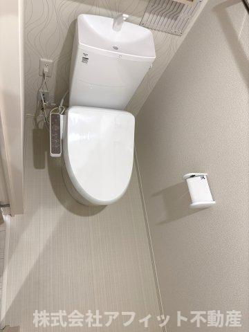 トイレ　温水洗浄暖房便座