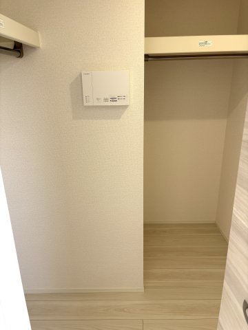 収納　ウォークインクローゼット