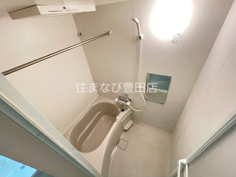 バス・シャワールーム　同型別部屋写真