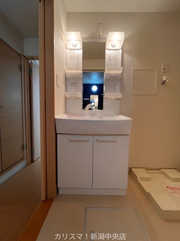 洗面設備　※別部屋参考写真