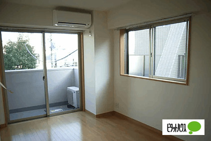 居室・リビング　※別部屋参考写真