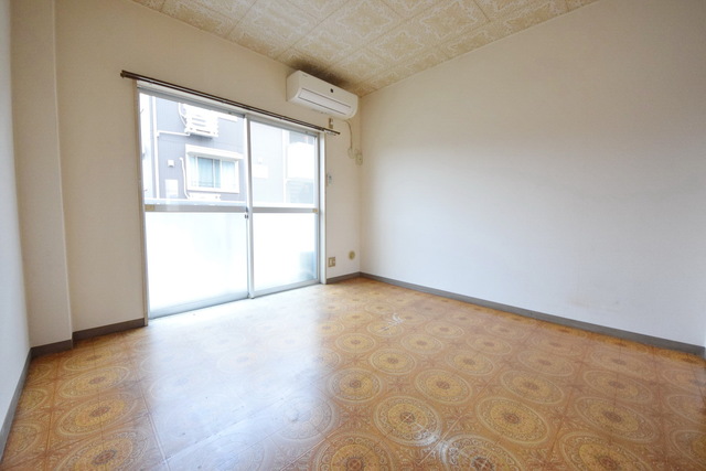 居室・リビング　～スッキリした間取りですね～