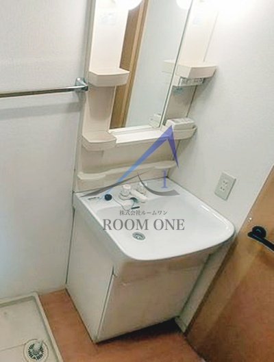 洗面設備　洗面台です。