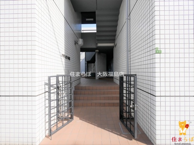 エントランス　共用部の印象も大切に