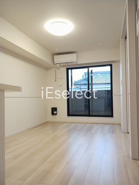 居室・リビング　明るくキレイなリビングルーム♪