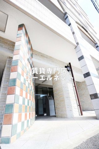 建物外観　シンプルで洗練されたデザインが毎日の暮らしに心地よさをプラス