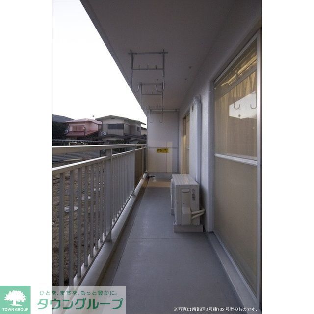 バルコニー　別部屋参照　現状優先