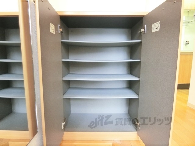 収納　下駄箱