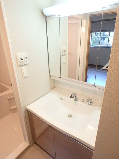 洗面設備　★独立洗面台★