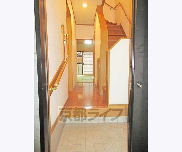 その他部屋・スペース　部屋までまっすぐです～！