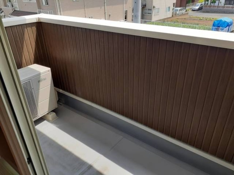 バルコニー　図面と現状に相違がある場合には現状を優先