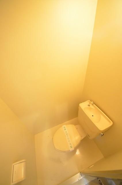 トイレ　♪ゆっくりとお考え事でもいかがですか♪