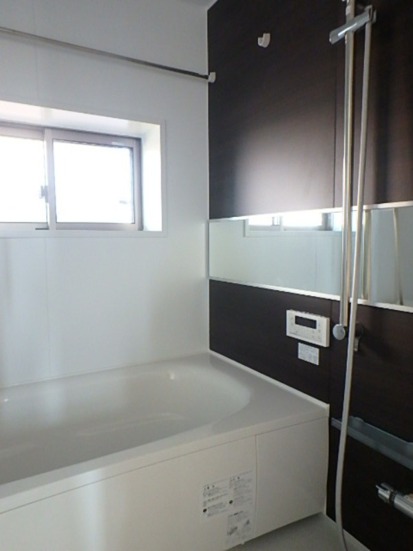 バス・シャワールーム　図面と現状に相違がある場合には現状を優先