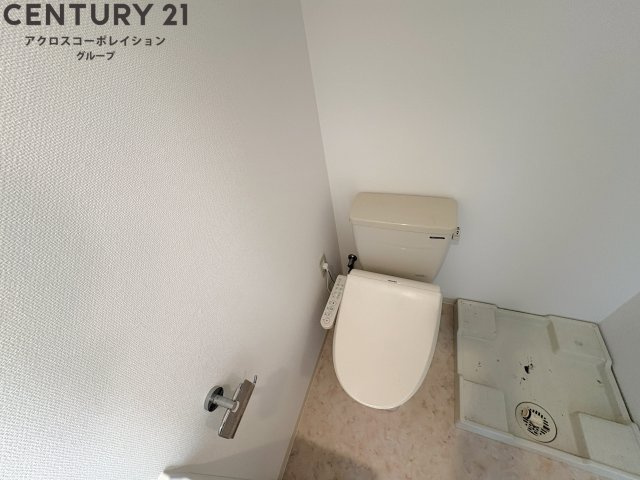 トイレ　ウォシュレット付きのトイレです♪