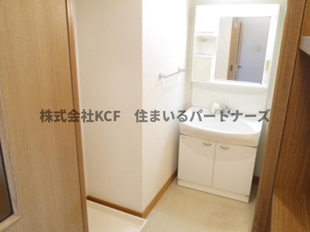 洗面設備　使いやすい洗面所です