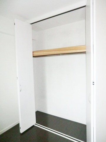 収納　クローゼット付