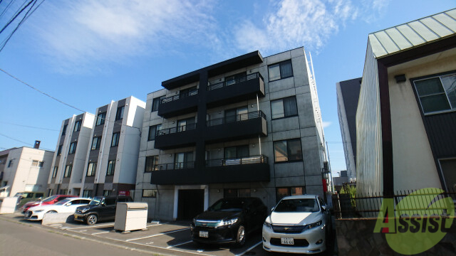建物外観　札幌市北区北三十二条西「ル・ファールＮ３２」