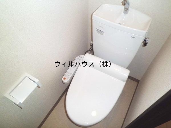 トイレ　ウォシュレット！