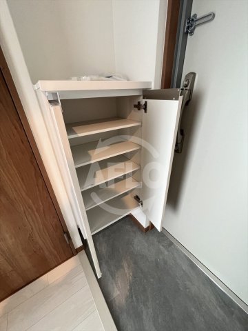 収納　カウニス巽中　シューズボックス