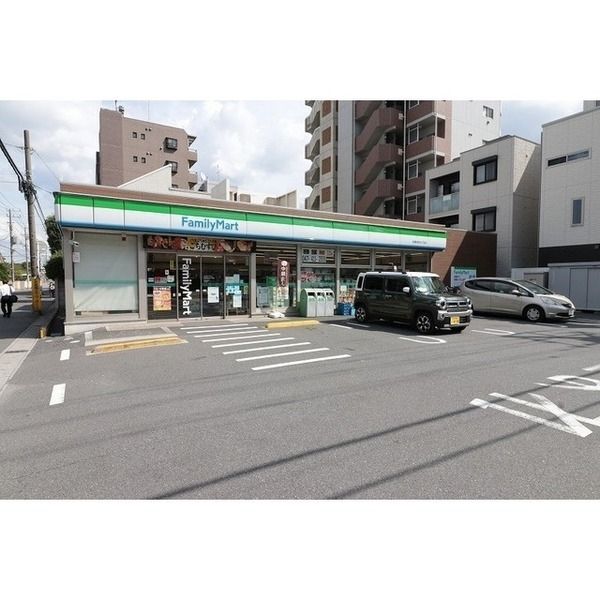 コンビニ　ファミリーマート船橋本町五丁目店（コンビニ）まで90m
