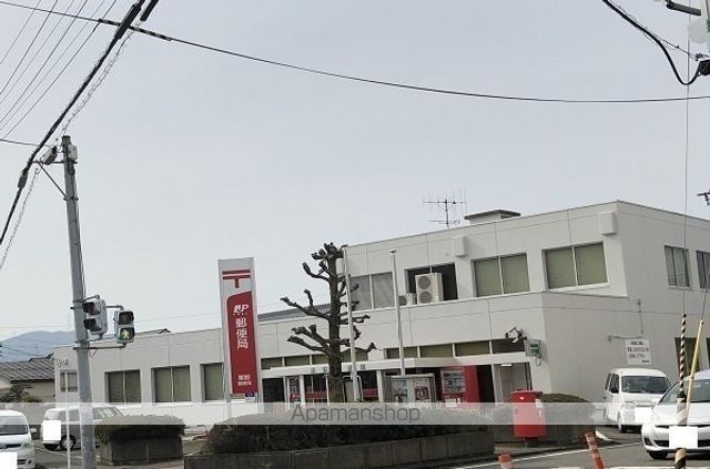 郵便局　粟野郵便局（郵便局）まで1700m