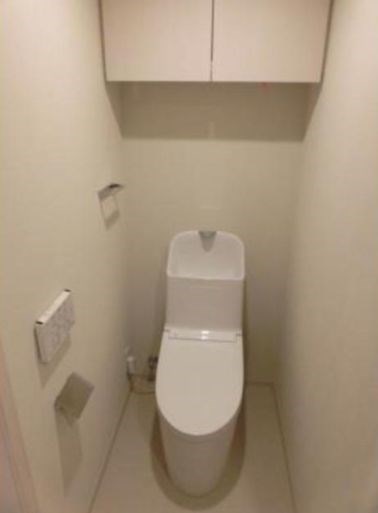 トイレ　別号室参考写真